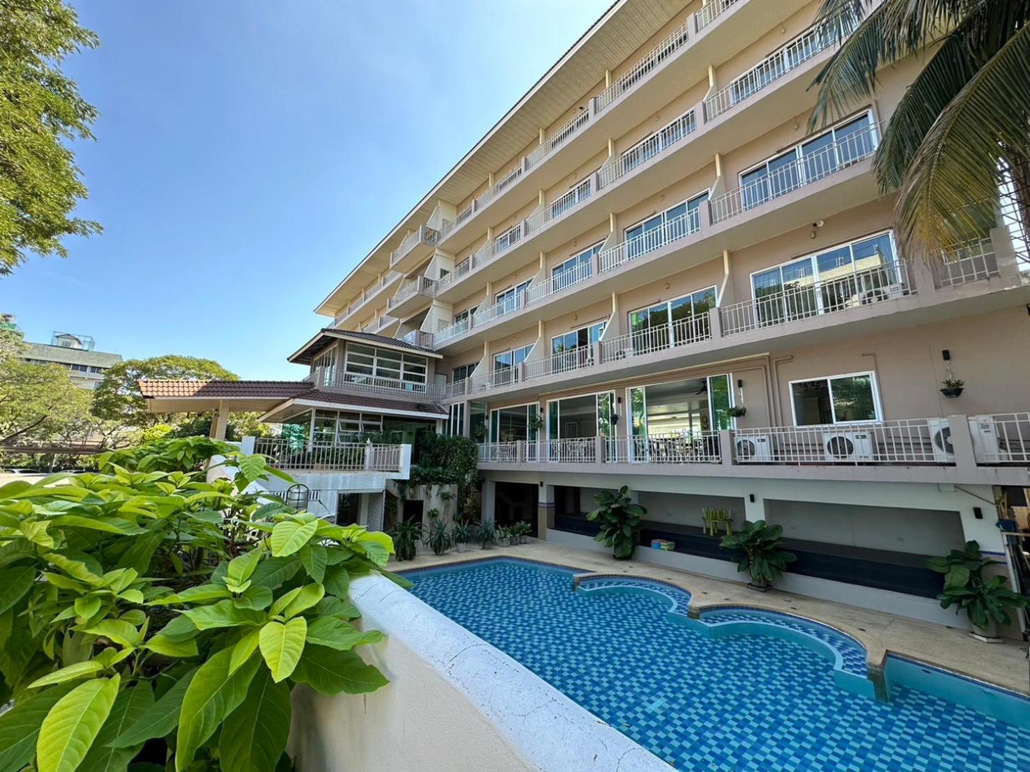 Rattana View Hotel Phitsanulok Exterior photo